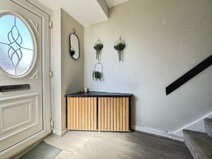 Entrance Hall- click for photo gallery